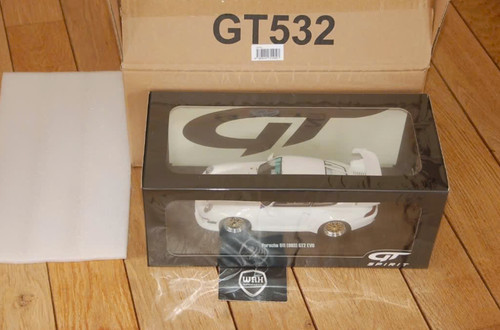 Porsche 911 993 gt2 evo - 1:18,